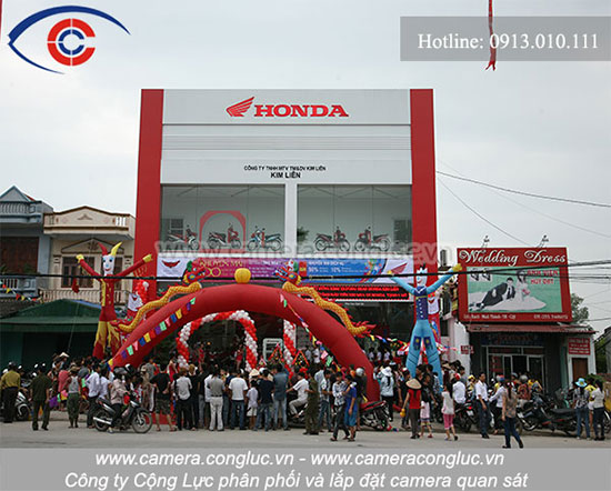 Lắp camera tại Showroom xe máy Honda Kim Liên Quảng Ninh.